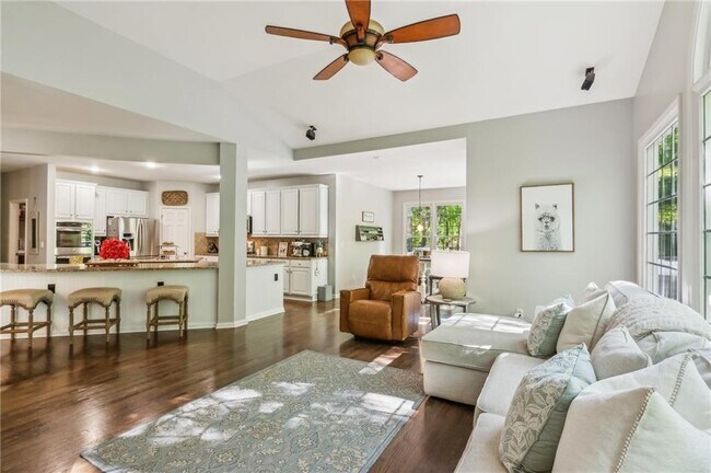 Building Photo - 4750 Spring Wood Trace