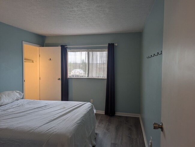 Building Photo - 2BR Condo in West Chester, **Pet Friendly-...
