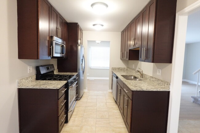 Building Photo - 1996 Georgetown Ln