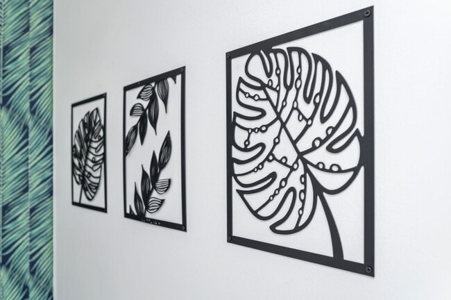 Building Photo - 775 Gulf Shore Dr