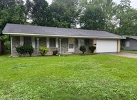 Building Photo - 1319 Dorgan St
