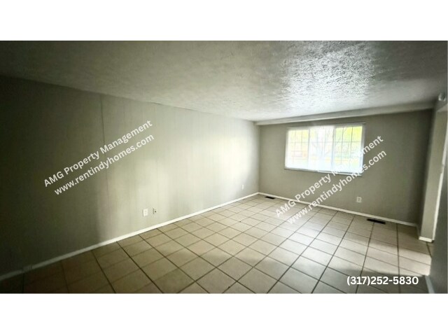 Building Photo - WARREN TOWNSHIP!