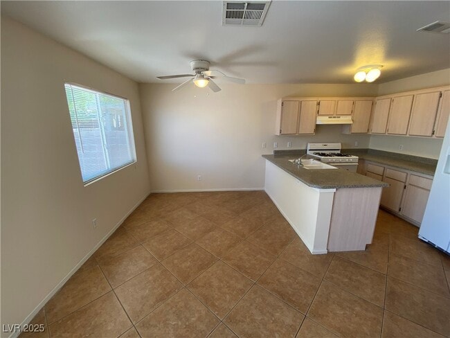 Building Photo - 3898 N Blue Wave Dr