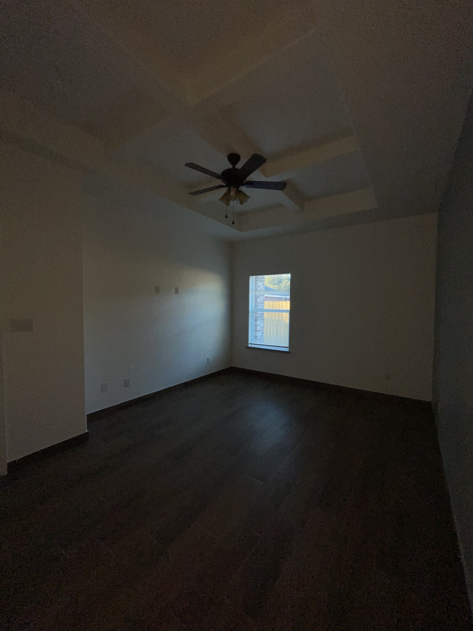 Master bedroom - 1027 Fairway Dr