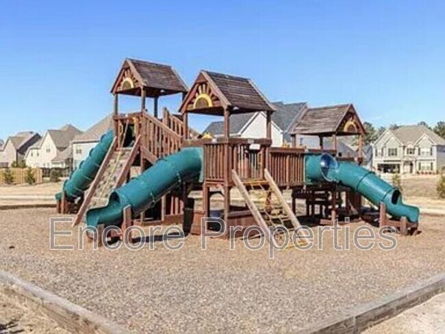 Building Photo - 108 Braxberry Way
