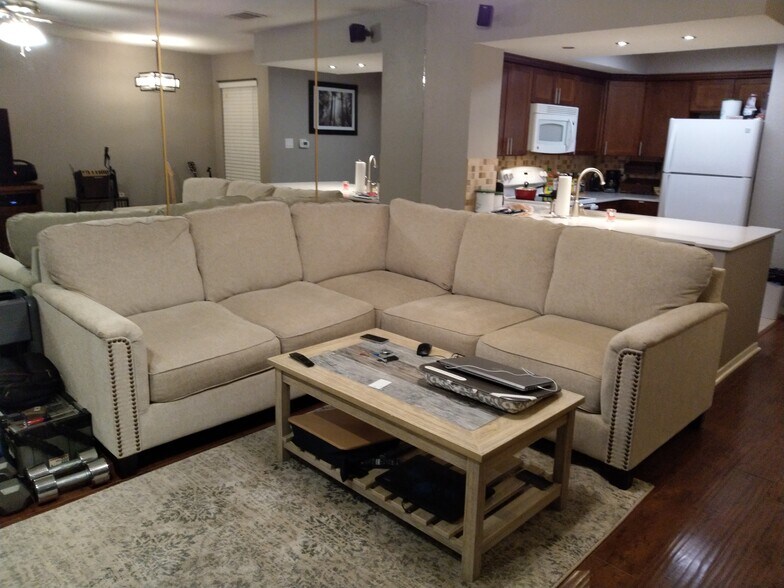 Primary Photo - 2311 Balsam Dr