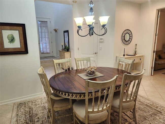 Building Photo - 8119 Villa Grande Ct