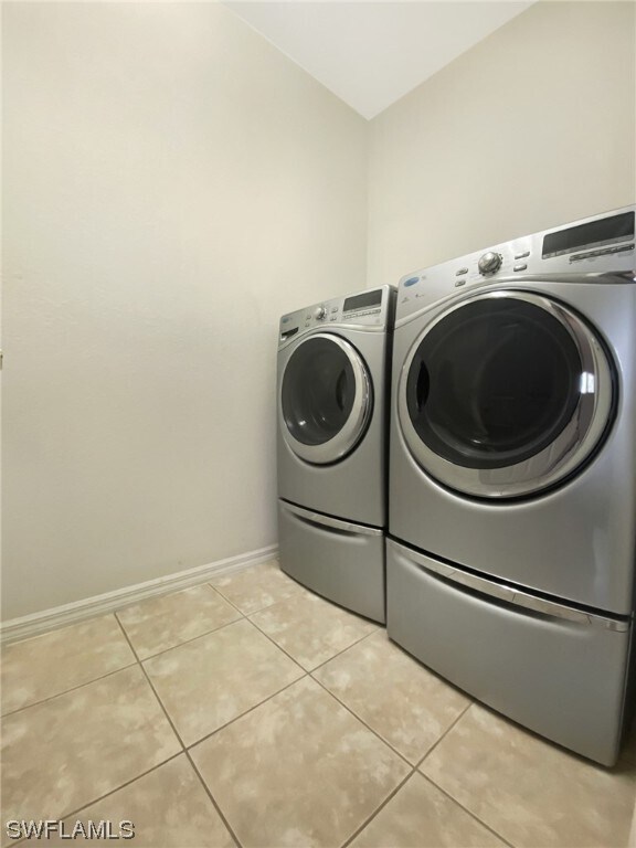 Building Photo - 9740 Casa Mar Cir