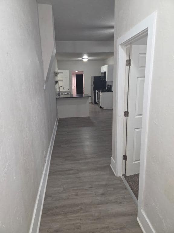 Building Photo - 413.5 E Washington Ave