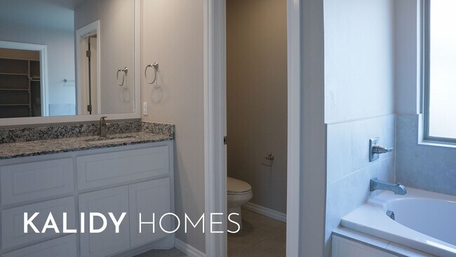 Building Photo - 5216 Bing Cir