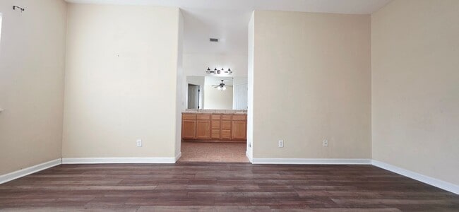 Building Photo - Charming 4-Bedroom Home in West El Paso – Spacious & Comfortable!