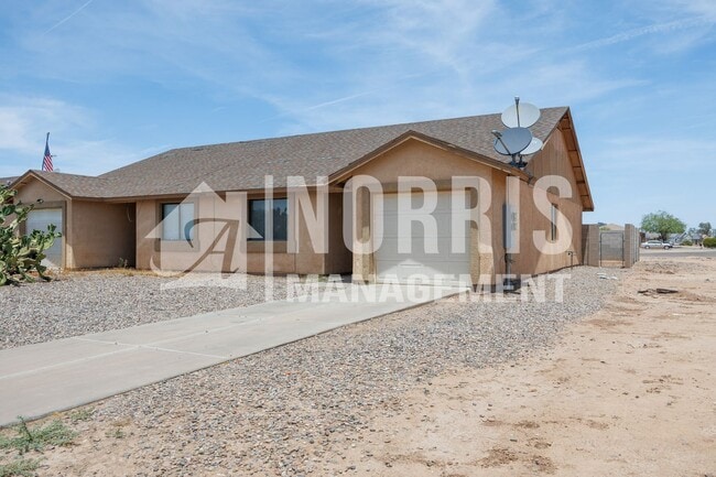 Building Photo - Perfect Duplex in Arizona City