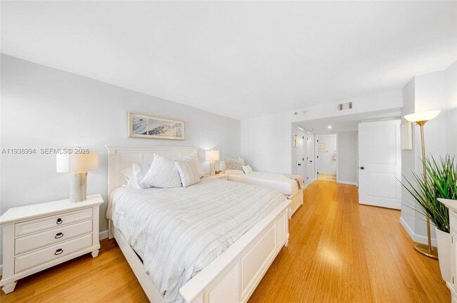 Building Photo - 1201 S Ocean Dr