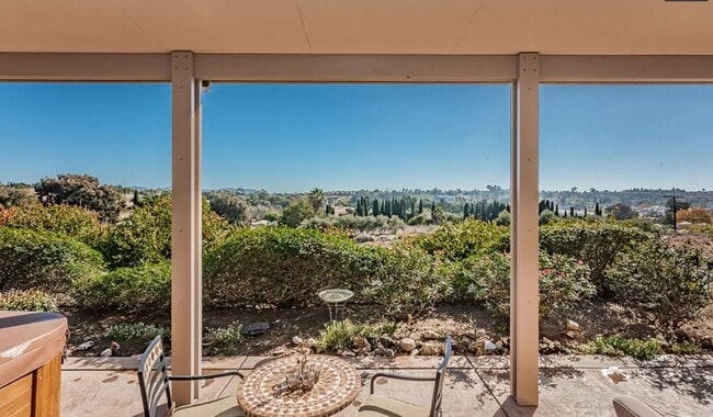 Primary Photo - GORGEOUS OPEN VIEW HILLTOP OASIS HOME - COOL OCEAN BREEZE