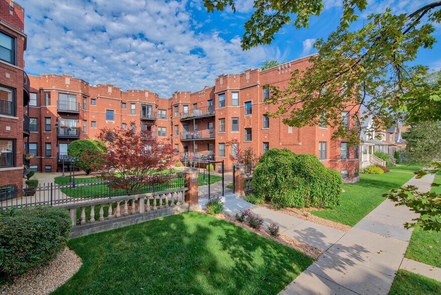 Building Photo - 4014 N Central Park Ave