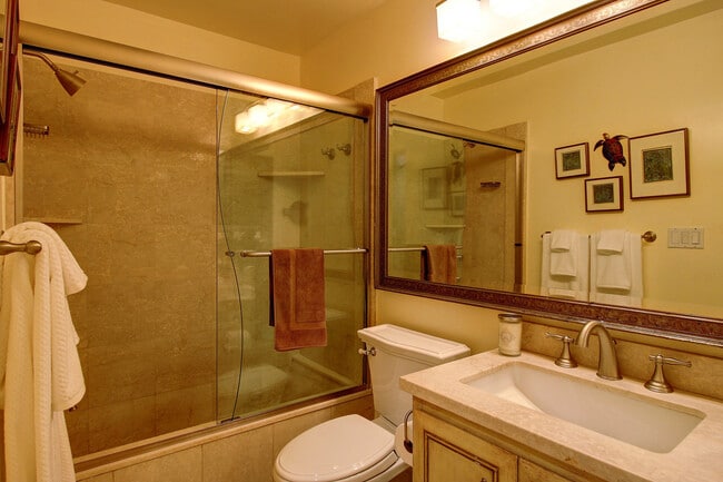 Building Photo - Stylish Dream Condo located across the street from East Beach! Santa Barbara:)