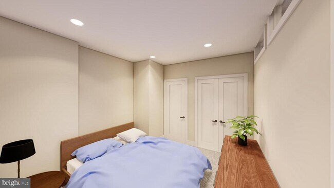 Building Photo - 30 W Broad St