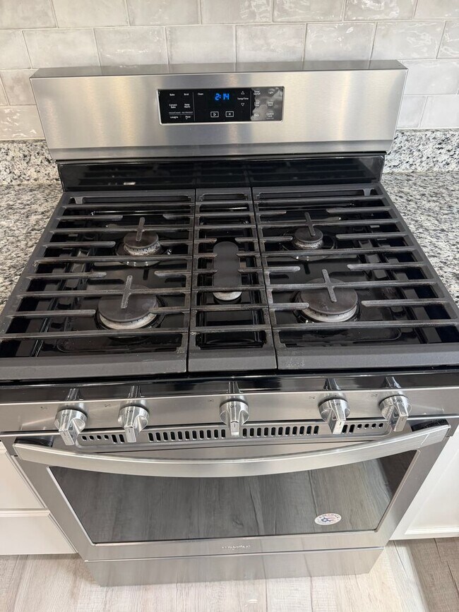 Building Photo - 3 BR/3BA | Newly Renovated Single Family Home | 1-Car Covered Parking | Gated backyard |Study and...