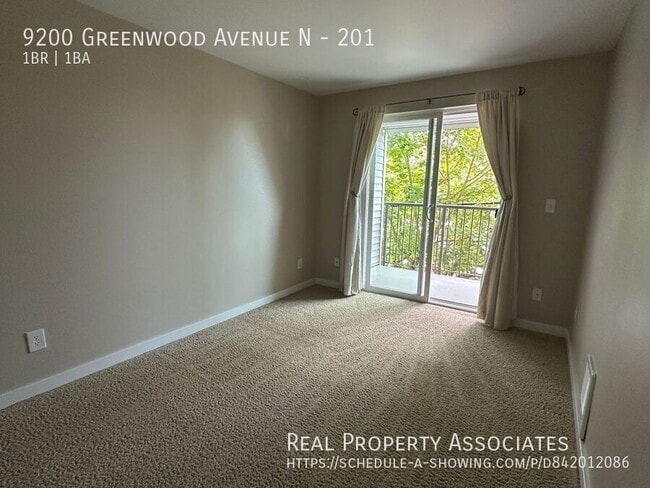 Building Photo - 9200 Greenwood Ave N