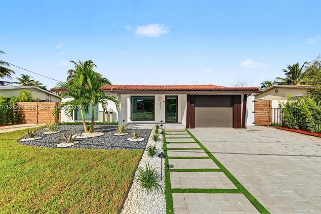 Building Photo - 4611 SW 34th Dr