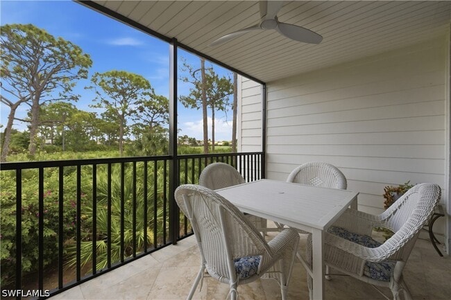 Building Photo - 27119 Oakwood Lake Dr
