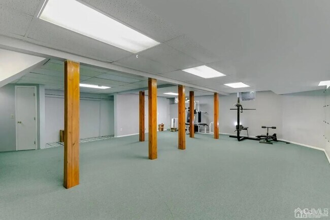 Building Photo - 11 Gallo Way