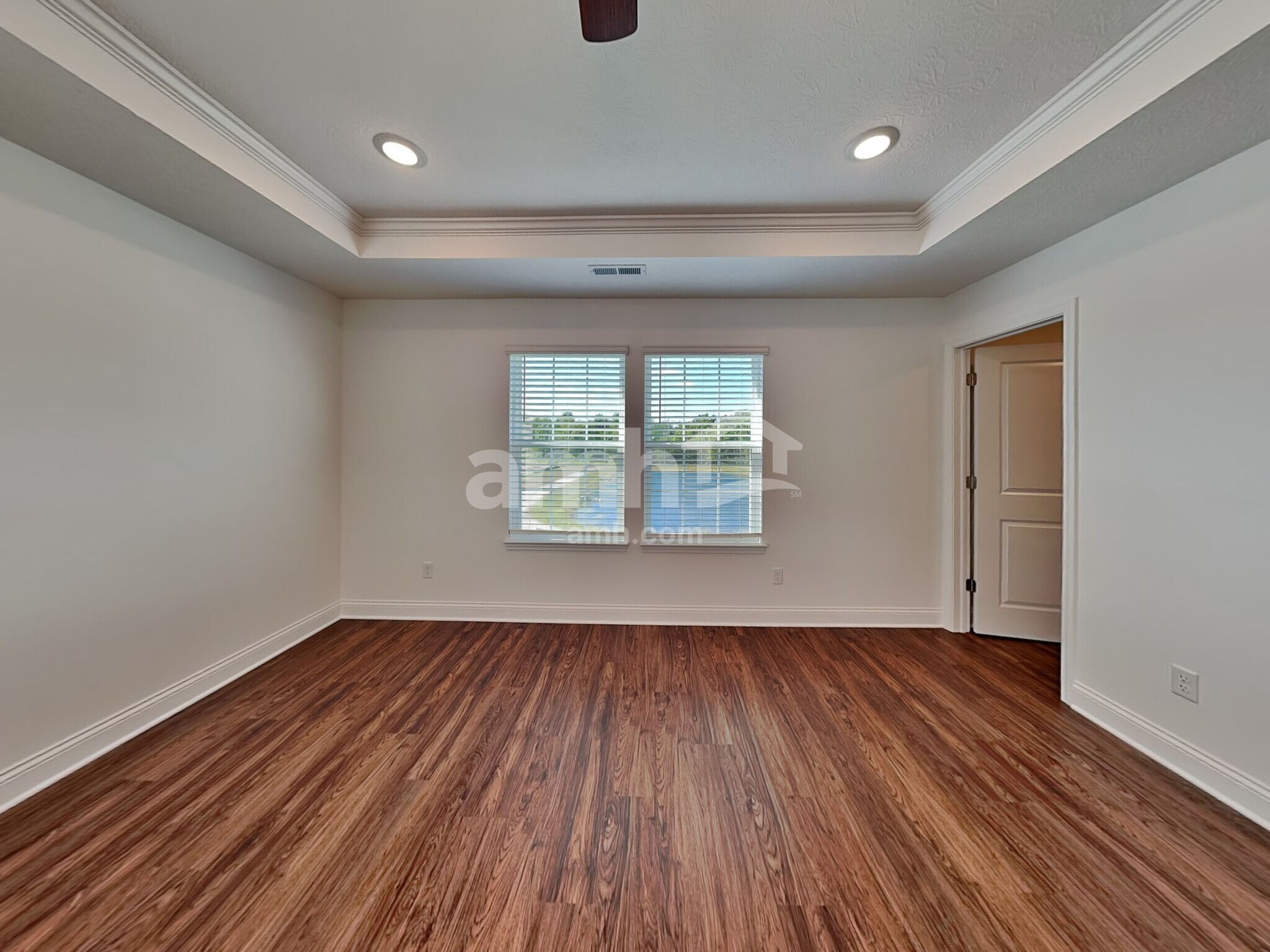 Building Photo - 8434 Northpoint Dr