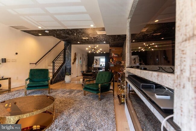 Building Photo - 1631 Montello Ave NE