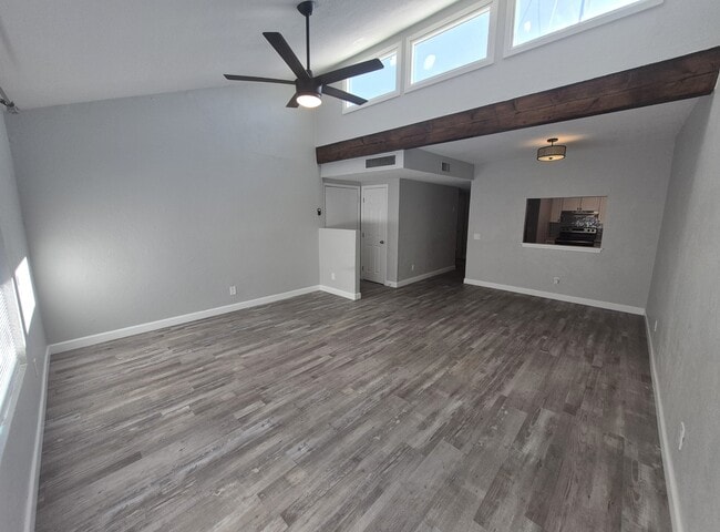 Building Photo - 3459 E Pima St