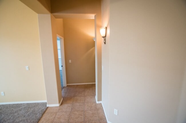 Building Photo - 1604 Laguna Nigel Dr