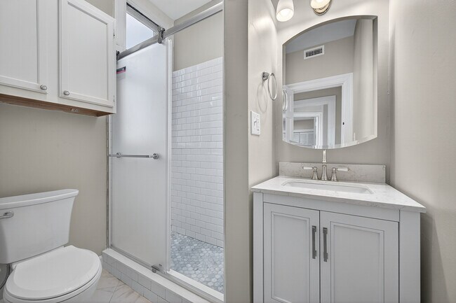 Flat 101 Bathroom - Grandview Apartments