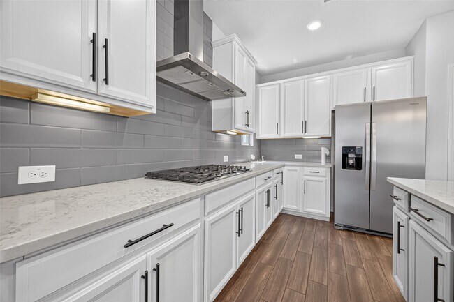 Building Photo - 23335 Yellow Larkspur Ln