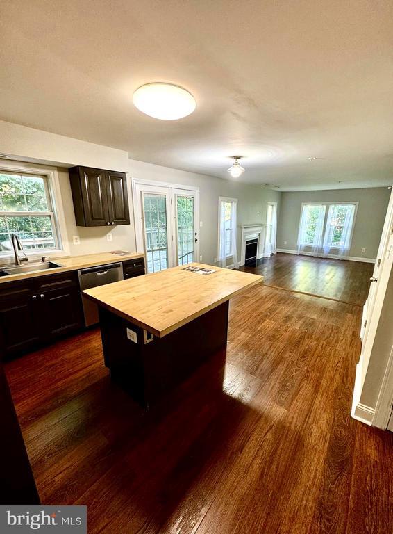 Building Photo - 6705 Flyfish Ct