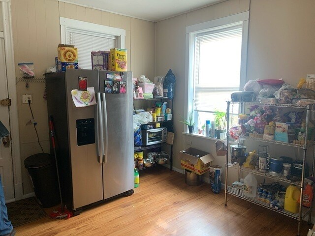 Building Photo - 5419 S Hermitage Ave