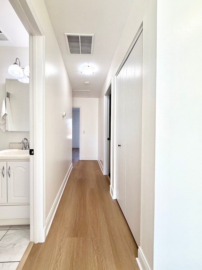 Building Photo - 1212 Williams Port Dr