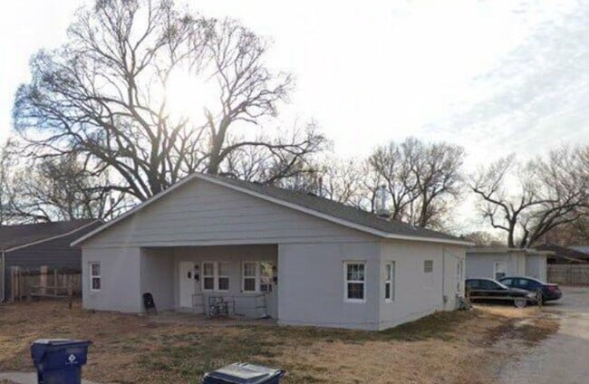 Primary Photo - 2 Bedroom Duplex West Wichita