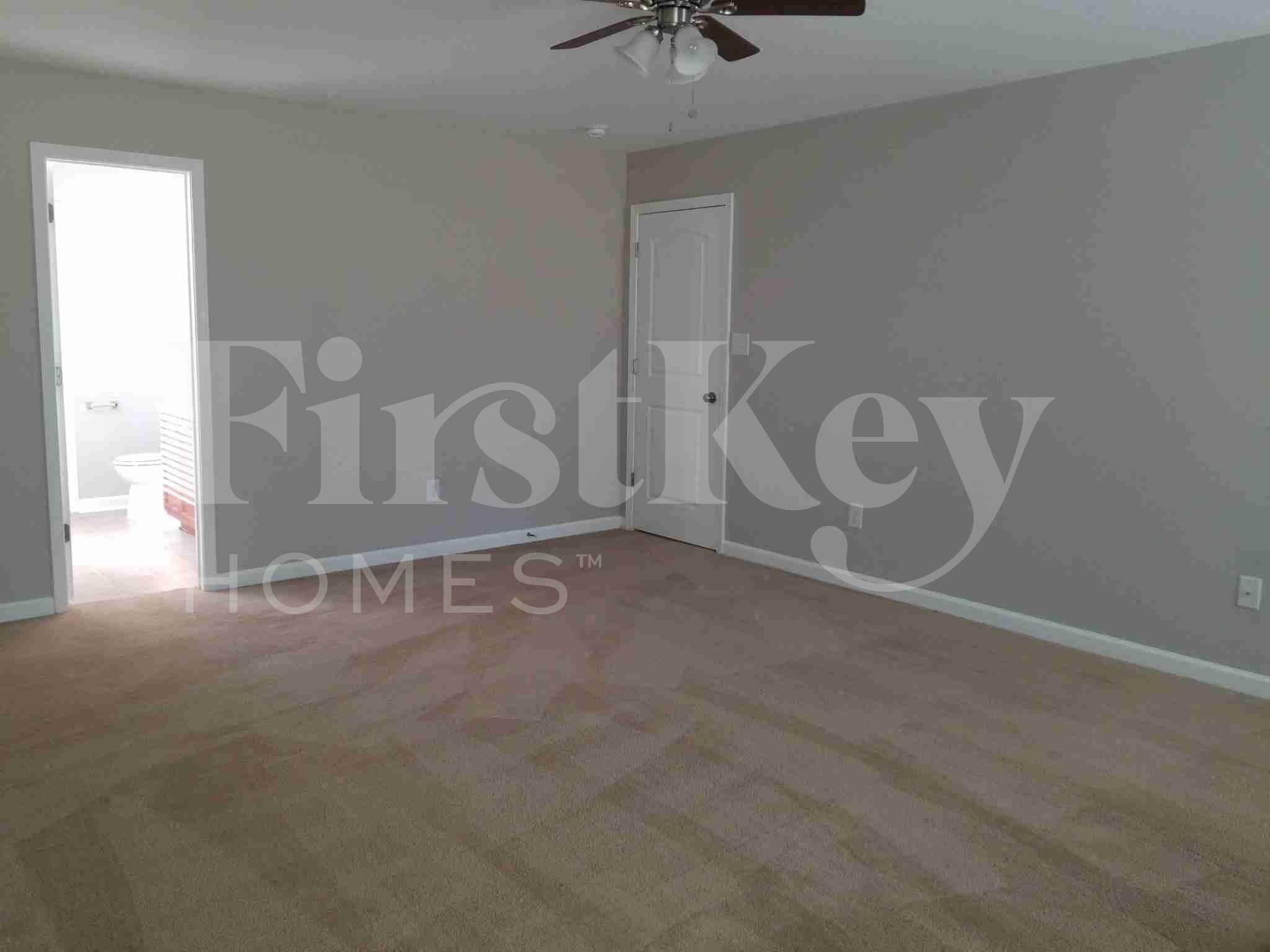 Building Photo - 901 Leatherstone Ln