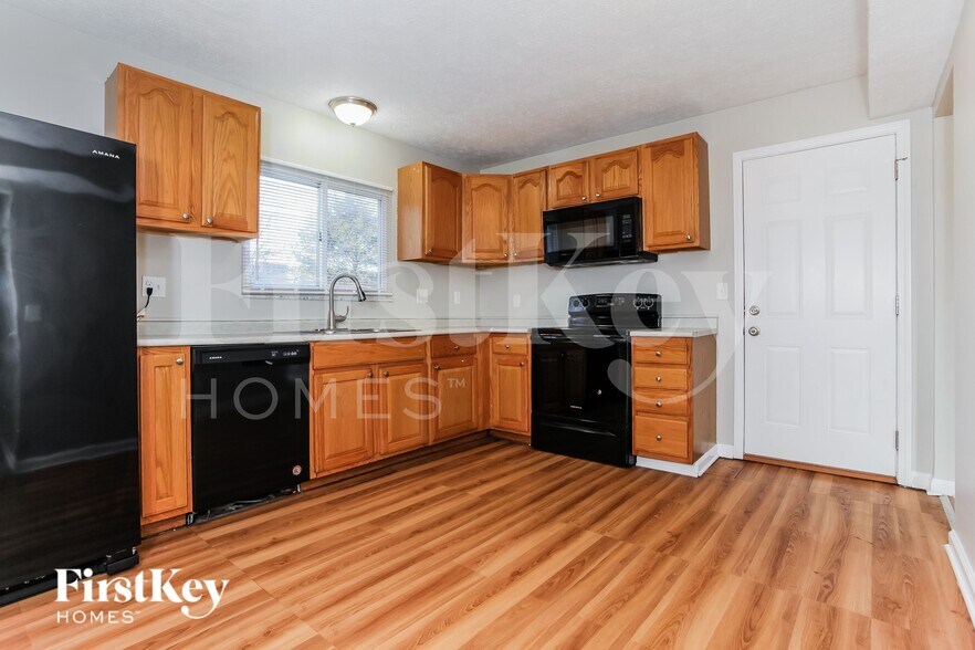 Building Photo - 11741 Hanover Rd