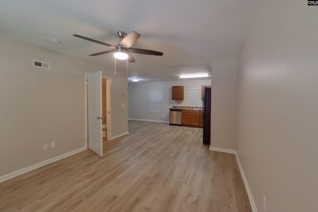 Building Photo - 155 Tybo Dr