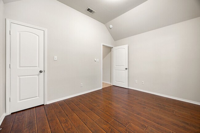 Building Photo - 26323 Crystal Cove Ln