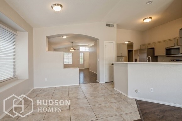 Building Photo - NOW AVAILABLE! - 3718 W Nancy Lane, Phoeni...