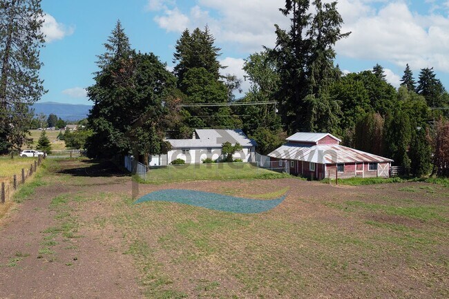 Building Photo - 9811 N Ramsey Rd