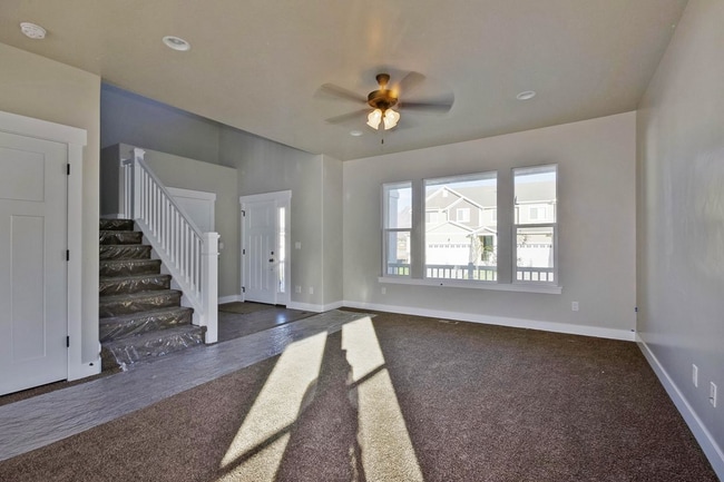 Building Photo - 394 S 730 E