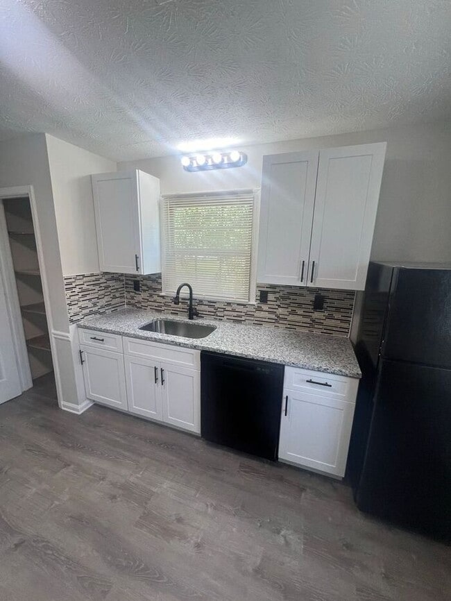 Building Photo - !!!WARNING: AVOID SCAMS CONFIRM RENTAL AT ...