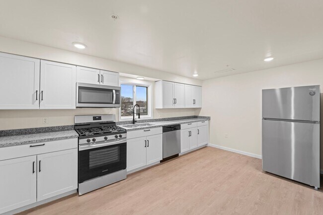 Building Photo - 2616 Shawhan Ave