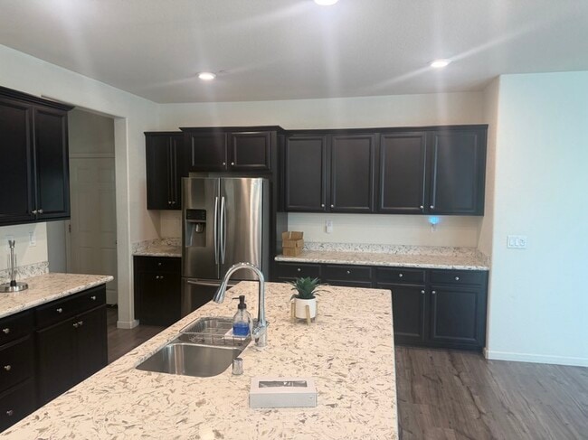 Building Photo - 3714 Zeppelin Ln