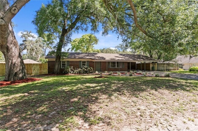 Building Photo - 6928 Greenhill Pl