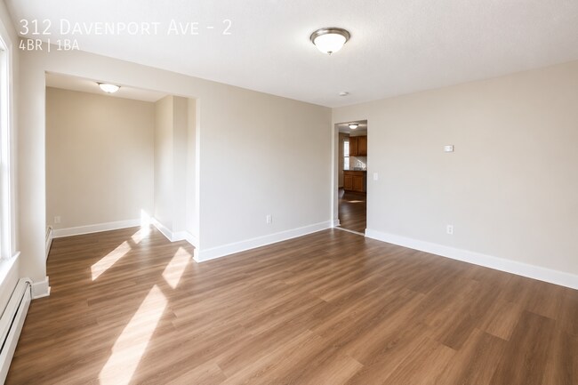 Building Photo - 312 Davenport Ave