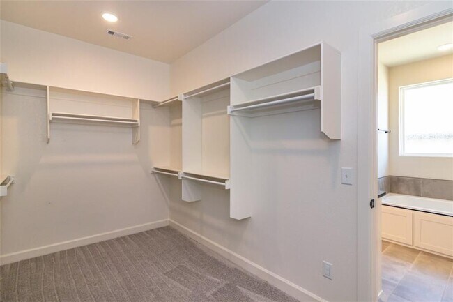 Building Photo - 1262 Cittadella Ave