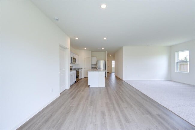 Building Photo - 5903 Grantgrala Dr